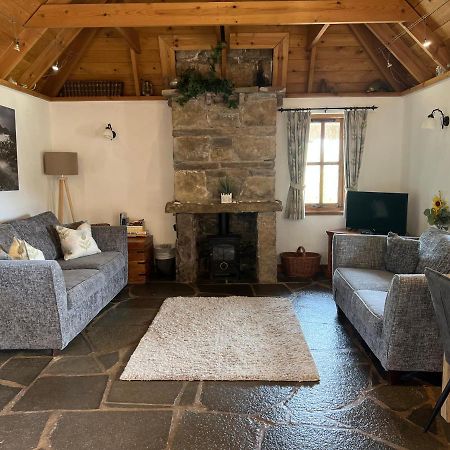 Tigh Phadraig At Marys Thatched Cottages Elgol エクステリア 写真