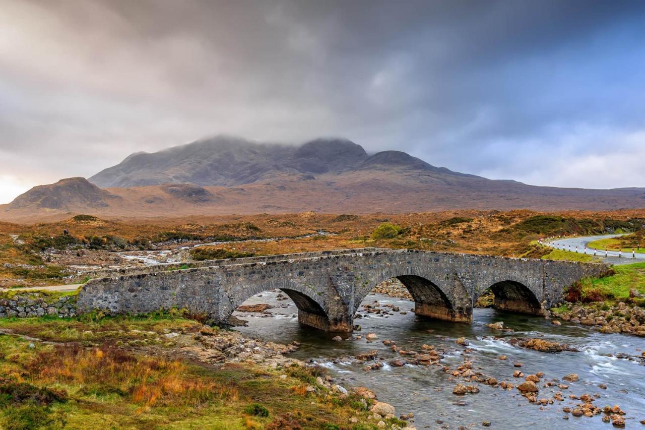 Tigh Phadraig At Marys Thatched Cottages Elgol エクステリア 写真