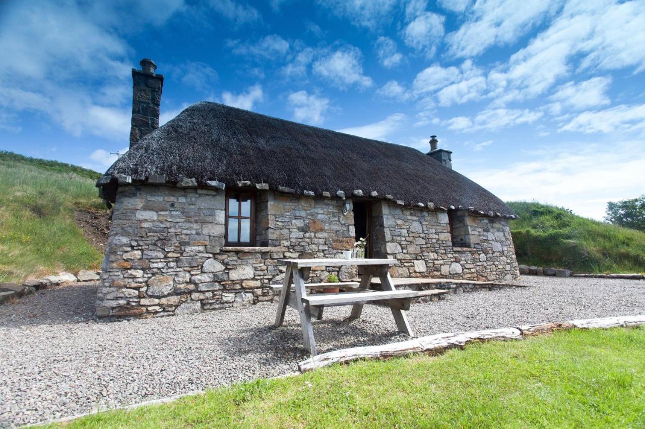 Tigh Phadraig At Marys Thatched Cottages Elgol エクステリア 写真